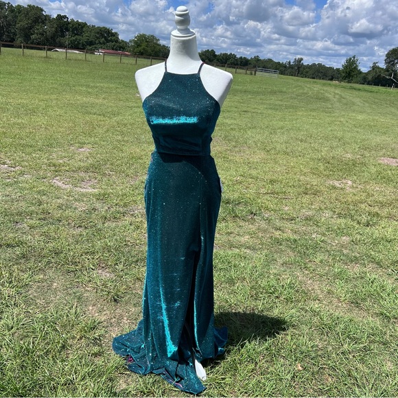 Morgan & Co Teal & Pink Halter Sleeveless Prom Gown - Picture 1 of 7